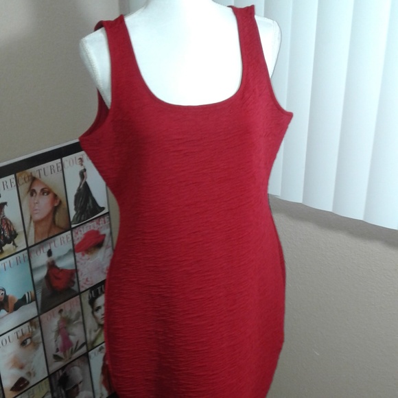 Forever 21 Dresses & Skirts - NWOT Forever 21 Red Textured Bodycon Dress SZ 2X